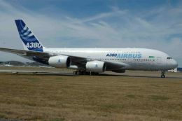 Airbus A380 Ufficiale scala 1-100