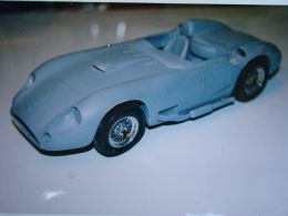 Prototipo Maserati 450 S Scala 1-18