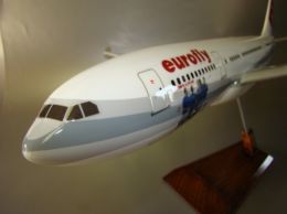 Airbus A330-200 Eurofly Giocatori Calcio scala 1-100